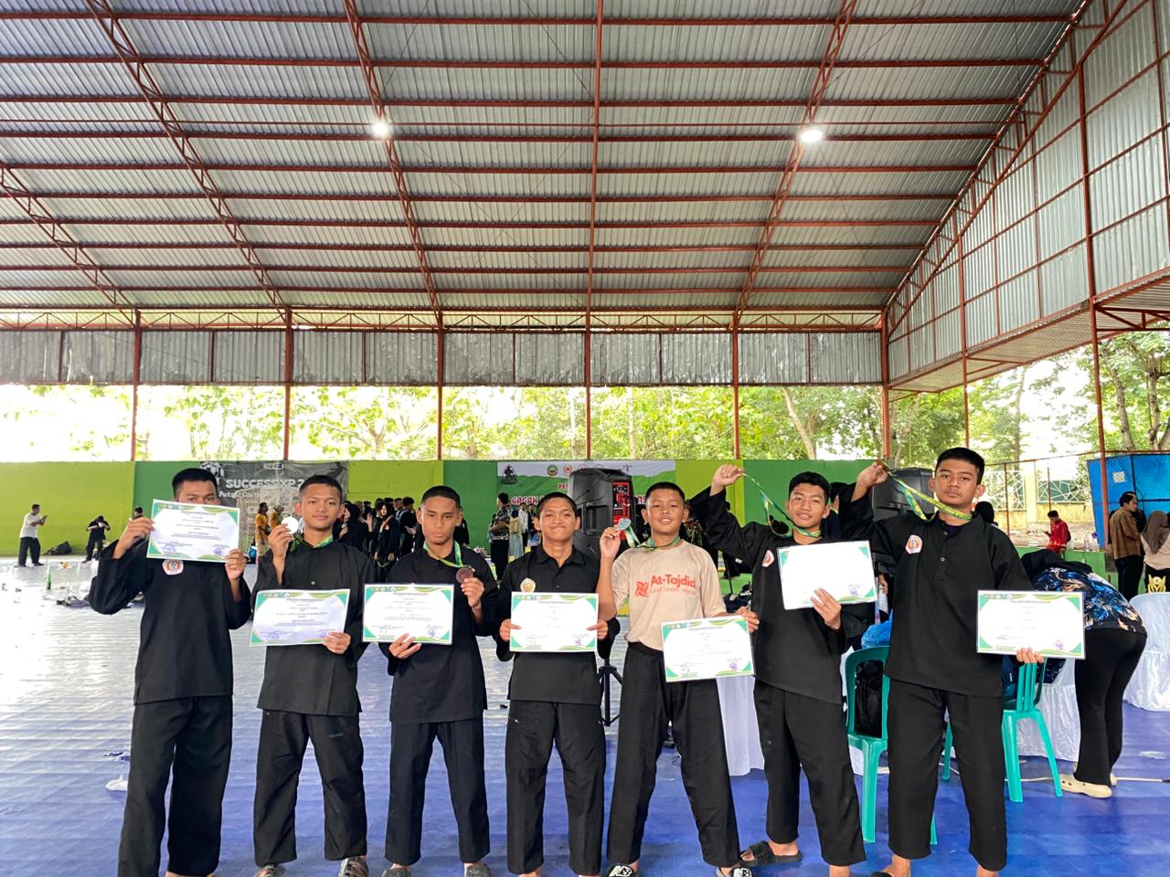 Santri At-Tajdid Borong Prestasi pada Lomba Pencak Silat Gagak Rimang Tingkat Kabupaten Blora 2026